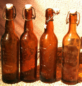 botellas antiguas de cerveza
